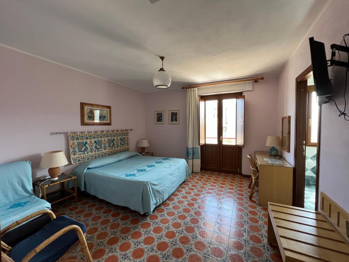 Hotel L'Oasi Cala Gonone Eksteriør bilde
